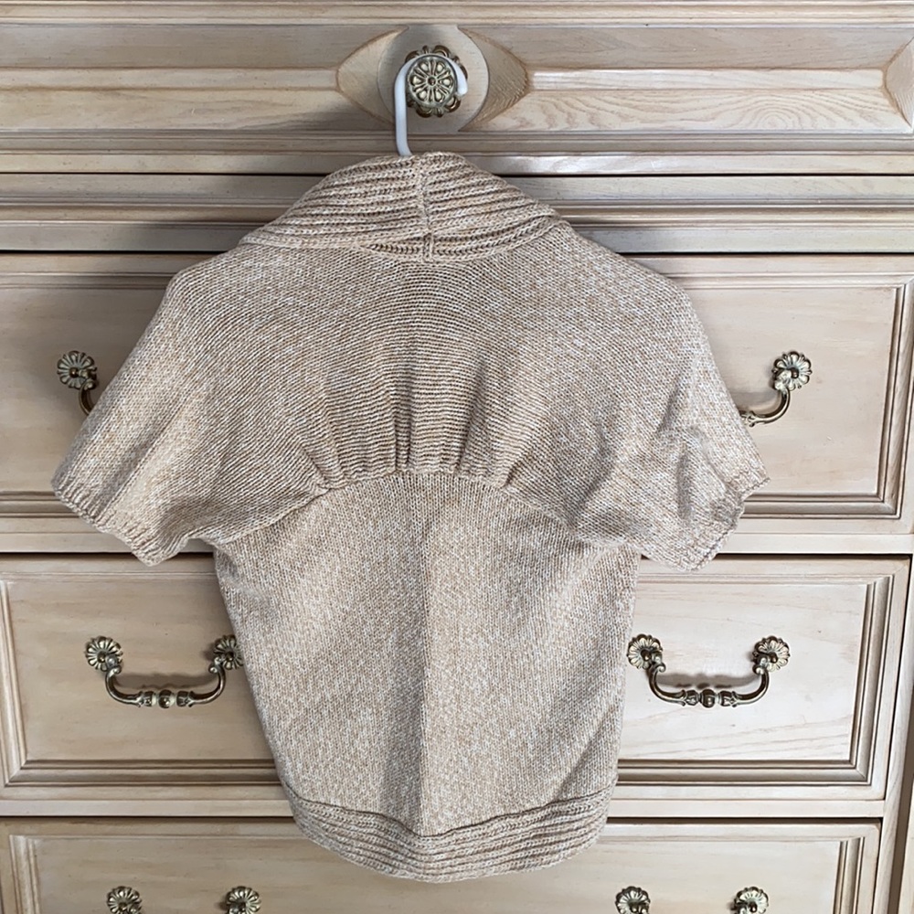 Express Sweater - Picture 3 of 3